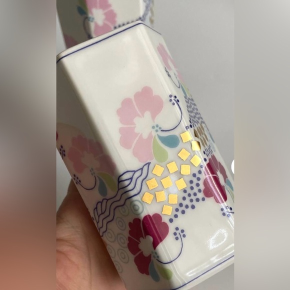 Bing & Grondahl Other - Bing & Grondahl 2 Candle pillars 1972 fine Danish Porcelain